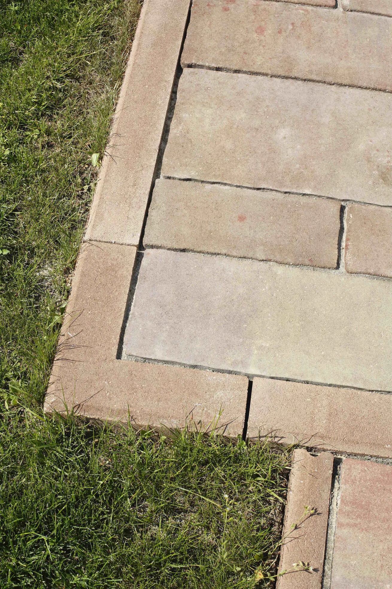 BEST-LINEA roh.90vnější obrubník 250x250x250x80mm, karamelový